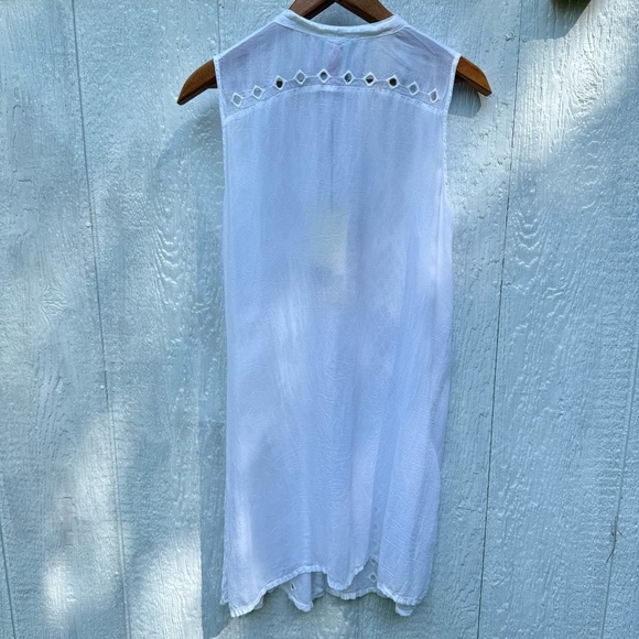 NWT Johnny Was JW Diamond Eyelet Tunic Sheer Women's Sleeveless White Top S - Picture 3 of 7